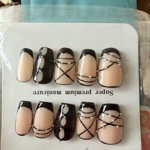 Elegant Black and Cream Press-On Nails. Size Medium